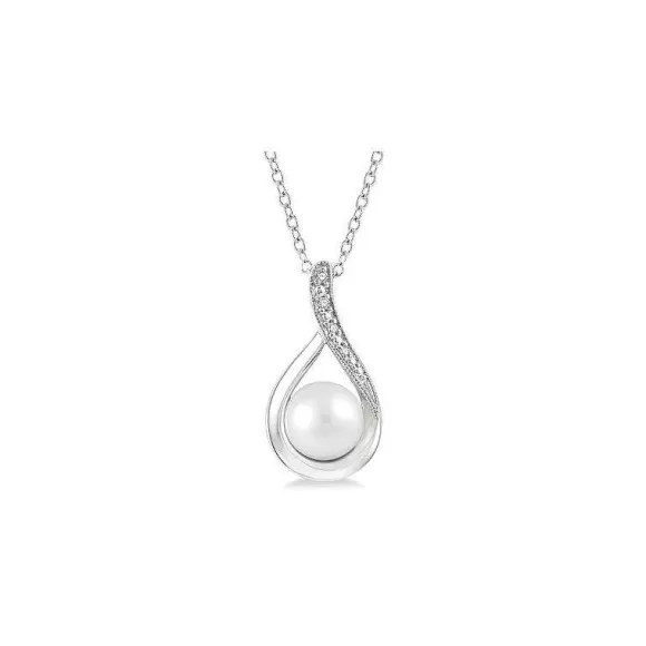 Kelley Collection Pearl & Diamond Pendant> Pendants